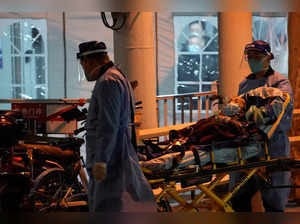 Coronavirus: Covid hits Shanghai with crowded hospitals, empty streets