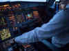 Examiners testing pilots' ATC communication skill lack field experience, say experts