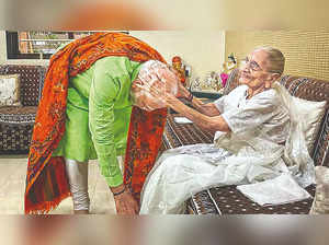 PM Narendra Modi meets his mother Hiraba
