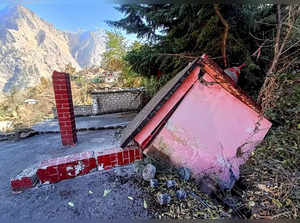 Joshimath: A temple collapses after the gradual 'sinking' of Joshimath in Chamol...