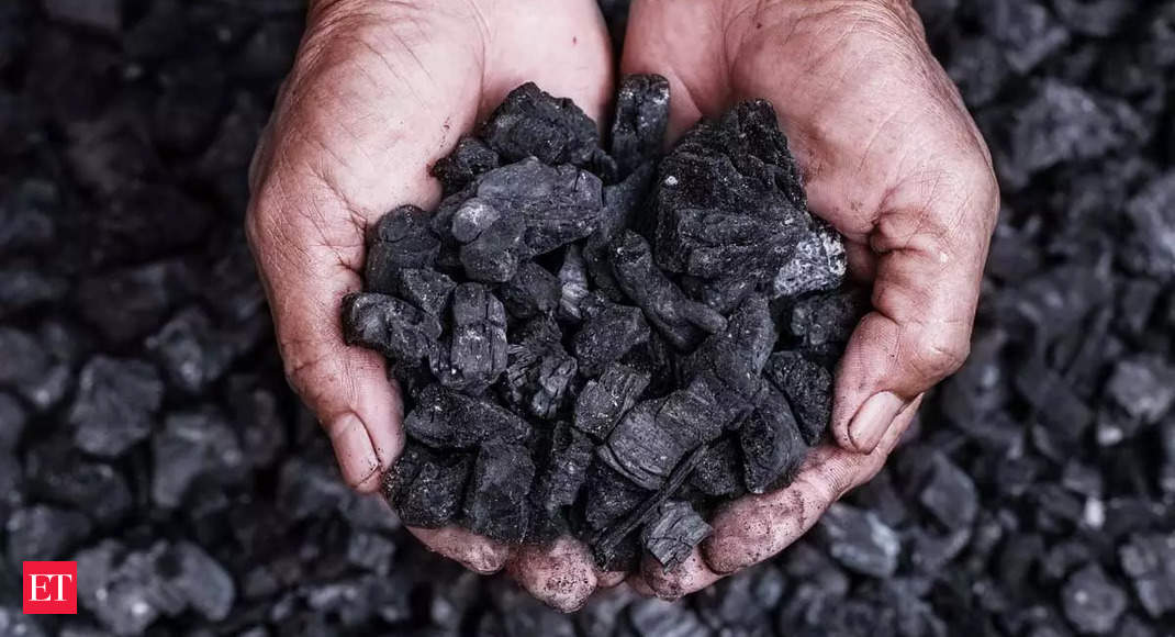 India asks utilities to import 6% of their coal for nine months