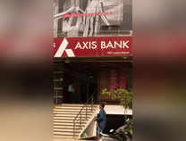 Axis Bank enters into revised pact with Max Fin Serv for acquiring additional 7 pc stake in Max Life