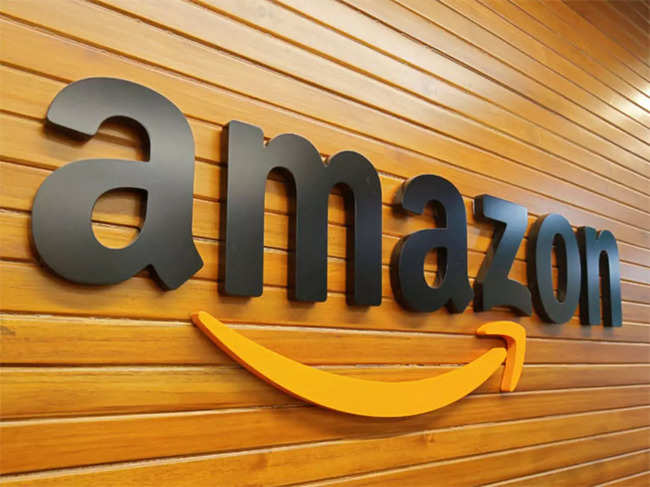 Amazon unveils supply-chain, cloud services drawing on its retail arm