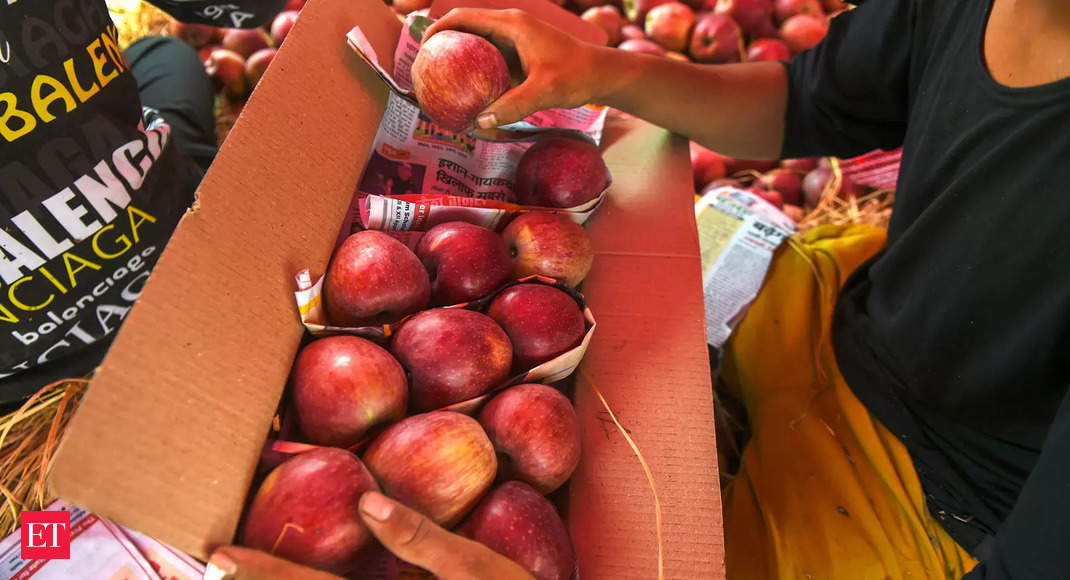 US lawmakers seek removal of tariffs on apples