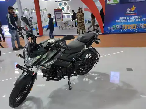 ​PULSAR NS160