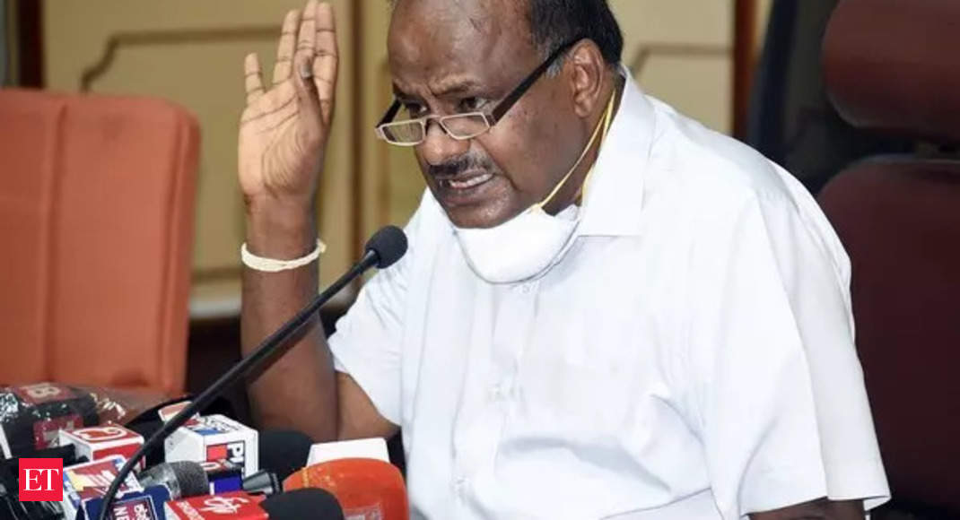 Karnataka police snatched proof against ministers from 'Santro Ravi', says H D Kumaraswamy