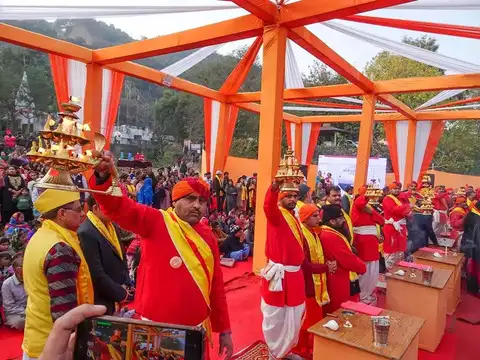 Aarti performed