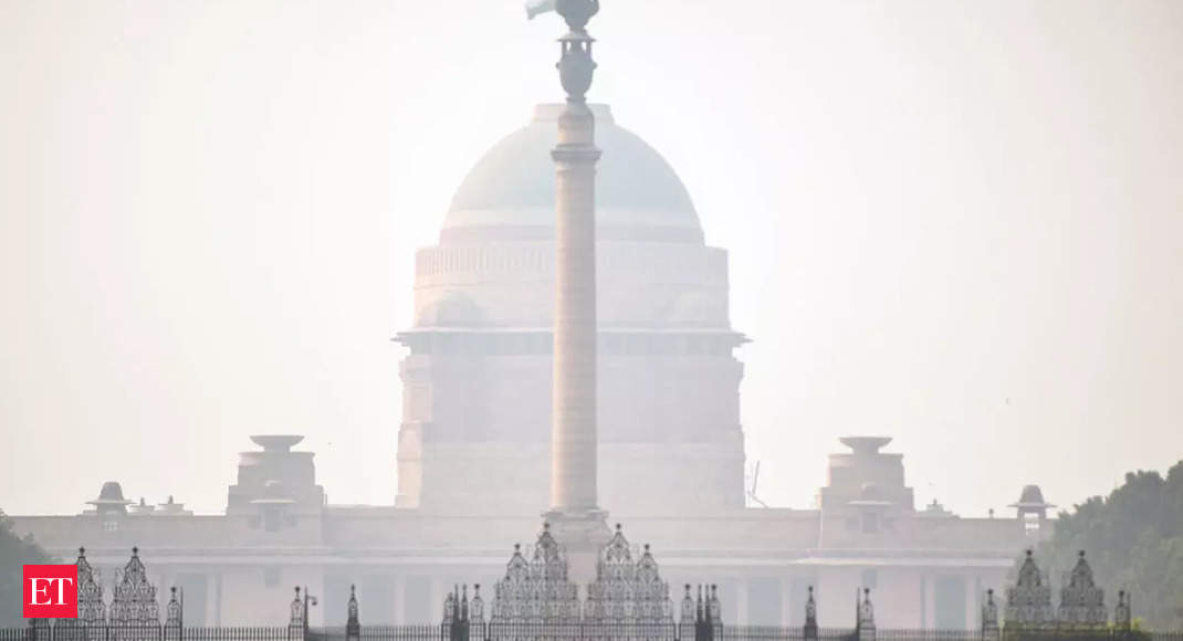 Delhi: Pollution curbs under GRAP stage 3 lifted