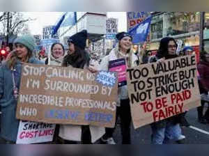 NHS: New dates to be announced for next round of nurses' strikes in UK