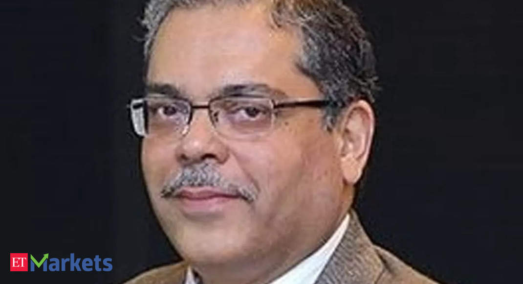 Don’t extend equity exposure: Anand Tandon