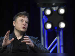 Davos organizers: Musk wasn't invited despite what he says