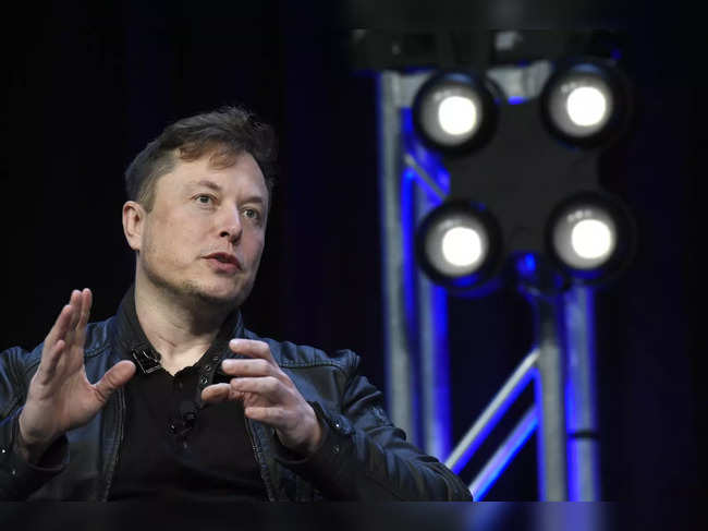 Elon Musk depicted as liar, visionary in Tesla tweet trial