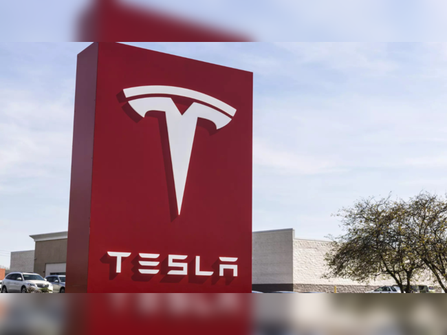 Tesla uses its profits as a weapon in an EV price war