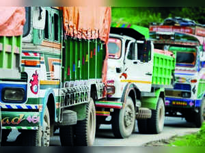 Adani Cement CEO Looks to Solve Transport Impasse