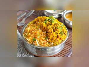 ‘Drunk’ Mumbai girl orders Rs. 2,500 worth of biryani from Bengaluru's famous Megahana Foods