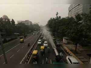 New Delhi: Anti-smog initiatives increase as Delhi battles pollution on Friday, November 05, 2021. (Photo: Wasim Sarvar/IANS)