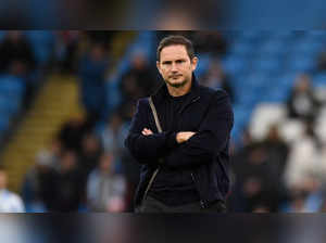 Everton sacks manager Frank Lampard following run of 11 defeats in 14 matches
