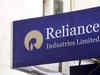 Analysts retain ratings and price targets on RIL