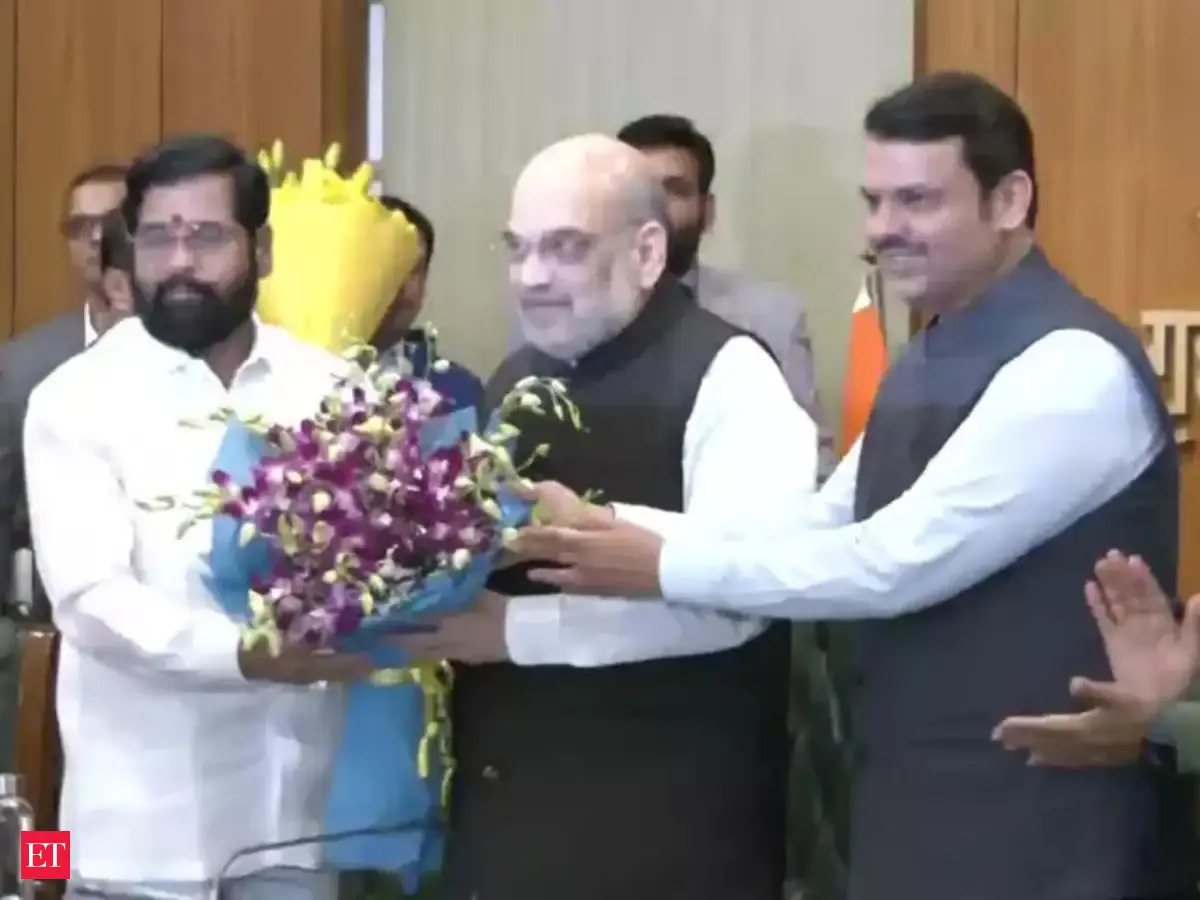 eknath shinde: Maharashtra CM Shinde, DY CM Fadnavis meet Home Minister ...