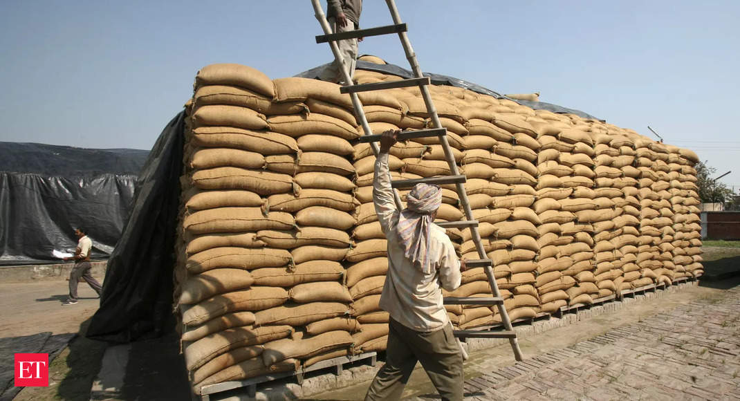 Centre procures paddy, wheat worth over Rs 2.5 lakh crore in 2021-22 against Rs 98k crore in 2013-14