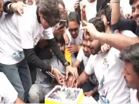 SRK's charm