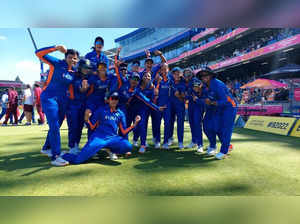 CWG 2022, Cricket: Smriti, Jemimah, Sneh, Deepti star as India enter final; assured of medal (2nd Ld)