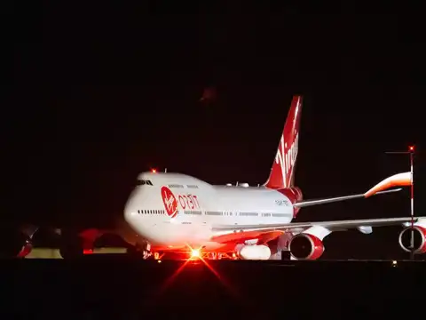 1,574 jets produced