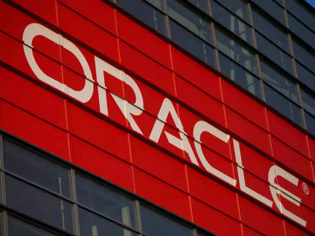 Oracle cloud business clocks triple-digit growth in India: senior executive