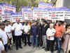 Maharashtra: Homebuyers protest at ‘Patra Chawl’ in Mumbai demanding possession in Mumbai