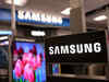 Samsung sees record pre-orders for flagship devices