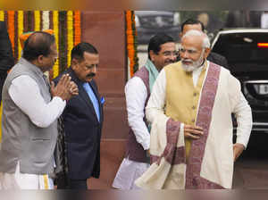 New Delhi: Prime Minister Narendra Modi being received by Union Ministers of Sta...