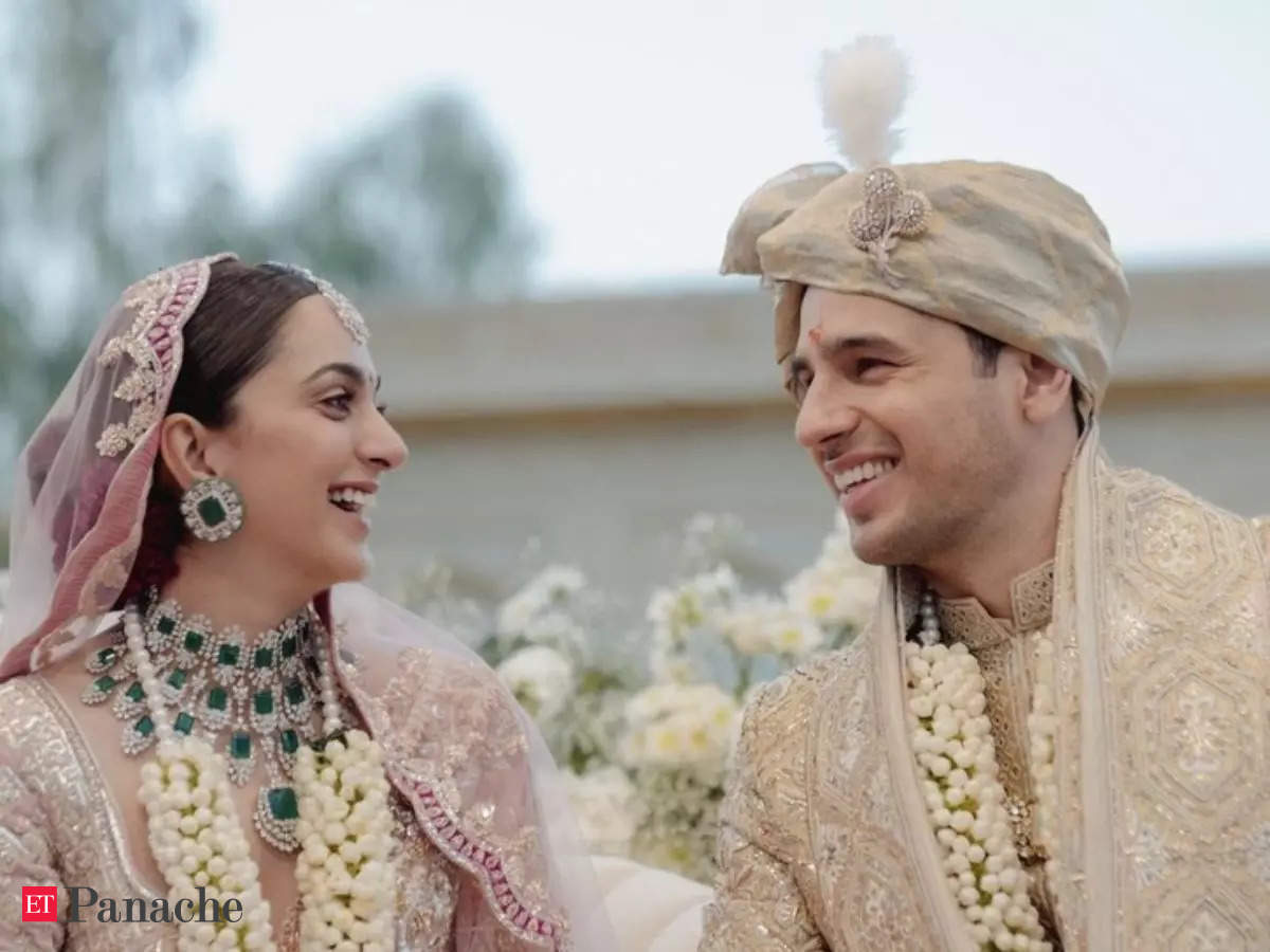 Sidharth-Kiara Wedding Pictures: Sid-Kiara wedding pics break Vi ...