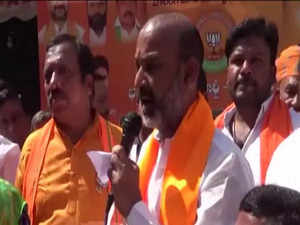 BJP'S Bandi Sanjay threatens to "demolish domes of newly-built state secretariat" if voted to power