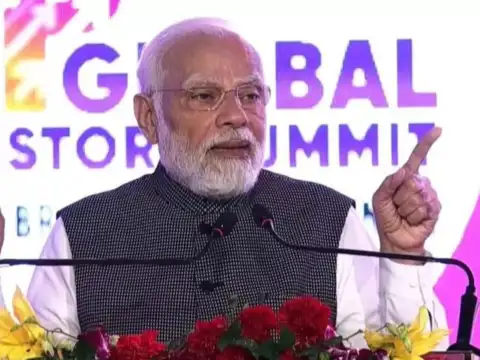UP playing leadership role in driving India's growth: Modi