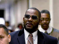 200px x 150px - r kelly rape case: Latest News & Videos, Photos about r kelly rape case |  The Economic Times - Page 1