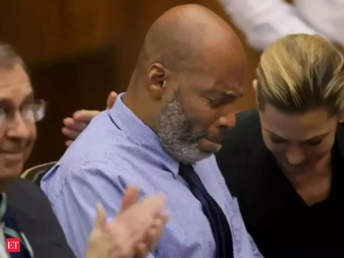 US: After 28 years, a man wrongfully convicted is free - The Economic ...
