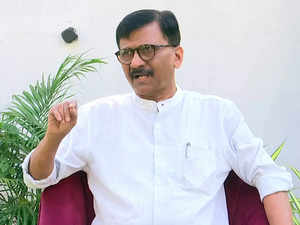 Case against Sanjay Raut on charge of making derogatory remarks against Maharashtra CM Shinde