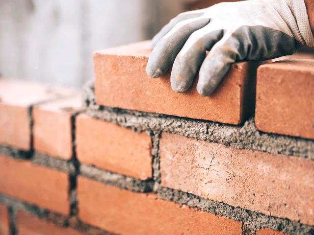 Shree Cement  | New 52-week high: Rs 26,915 | CMP: Rs 26,448