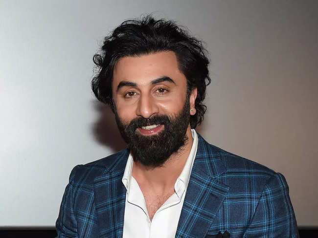 Ranbir Kapoor's dance moves make noise at 'Animal' wrap-up party