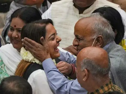 ​Shelly Oberoi​
