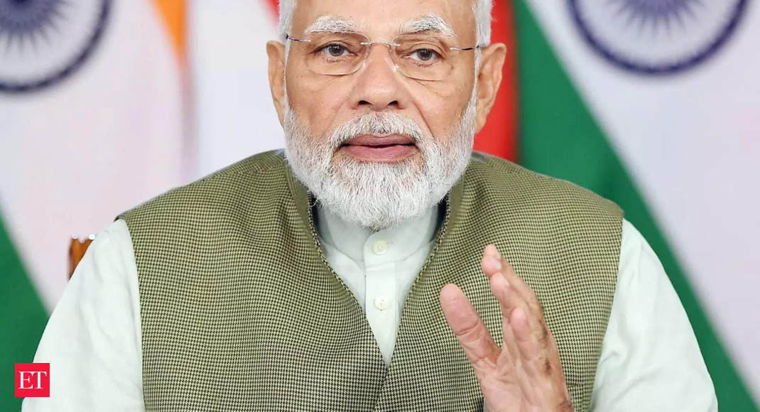 PM Modi calls for providing “stability, confidence and growth to the global economy”