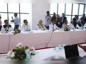 Gandhis to skip Congress steering committee meet in Raipur.(photo:Twitter)