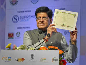 Mumbai: Union Minister of Textiles Piyush Goyal speaks during the closing ceremo...