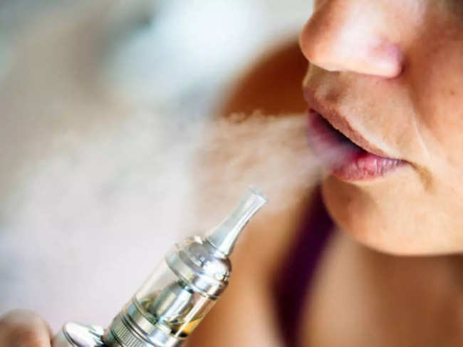 Smoker: Why passive vaping can be a health scare for the smoker and those  around him - The Economic Times