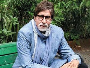 Amitabh Bachchan posts never-before-seen throwback photo; celebrities react