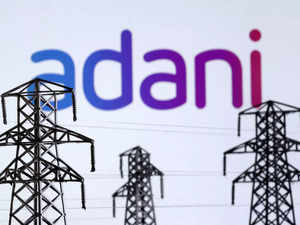 SC asks UPPCL to pay tariff at old rate to Adani Green Energy