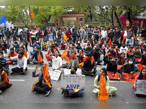 New Delhi, Feb 09 (ANI): Akhil Bharatiya Vidyarthi Parishad (ABVP) supporters ho...