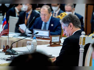 U.S. Secretary of State Antony Blinken and Russian Foreign Minister Sergei Lavrov at a meeting