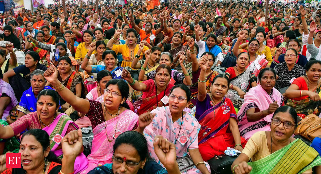 Maharashtra to hike remuneration of anganwadi workers by 10-20 per cent