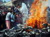 UP: Varanasi celebrates Masan Holi with pyre ashes at Manikarnika Ghat, watch!